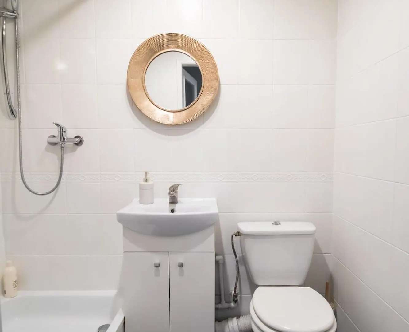 Piotrapartments - Daleka Cozy Train&Airport Apartment 바르샤바